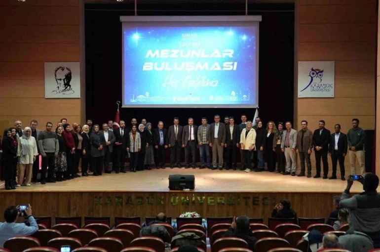 KBÜ’de ilk kez "Doktora Mezunları Buluşması" düzenlendi