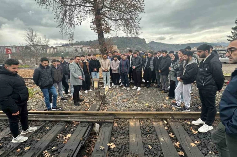 KBÜ’lü Öğrenciler TCDD Karabük’te saha çalışması yaptı