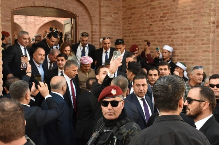 KDP lideri Mesut Barzani, Cizre’de tarihi mekanları gezdi