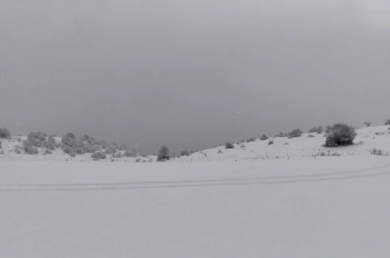 Keltepe Kayak Merkezi’nde kar yağışı etkili oldu