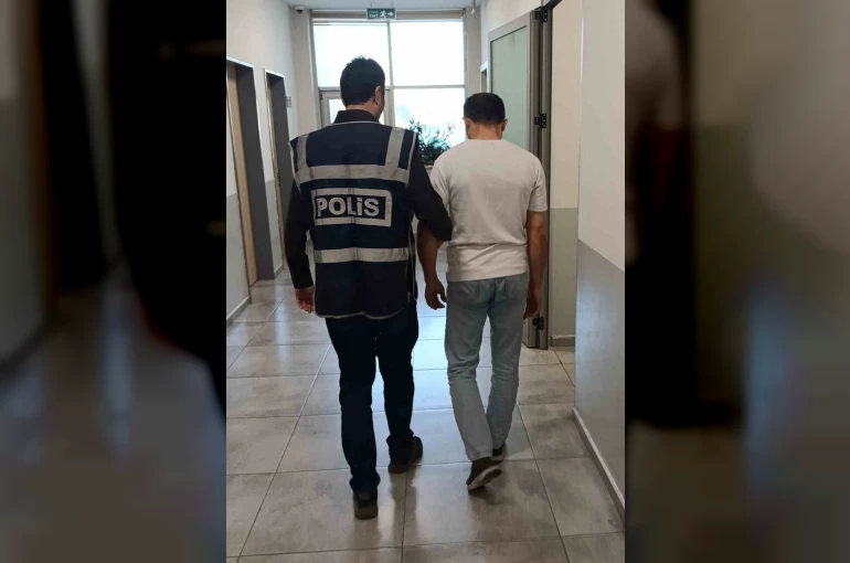 Kendisini polis ve savcı olarak tanıtıp 3 milyon 300 bin liralık vurgun yaptı