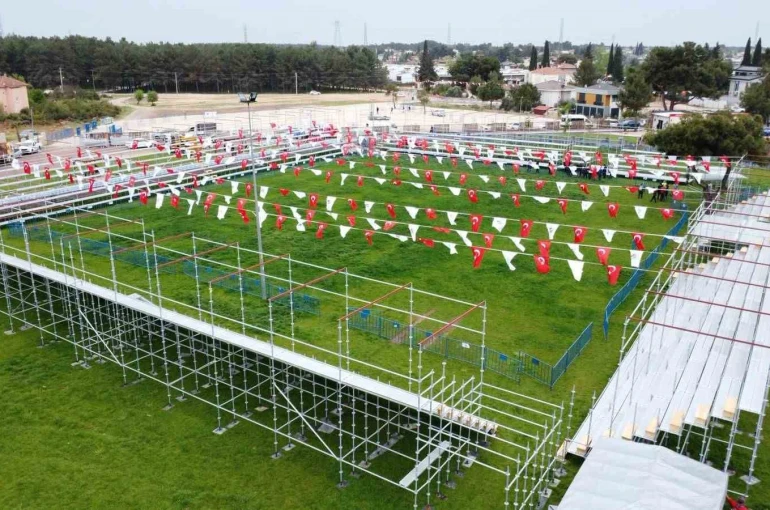 Kepez’de 12 yıl aradan sonra er meydanı kuruluyor: Kırkpınar’ın başpehlivanları dualı çayırda buluşuyor