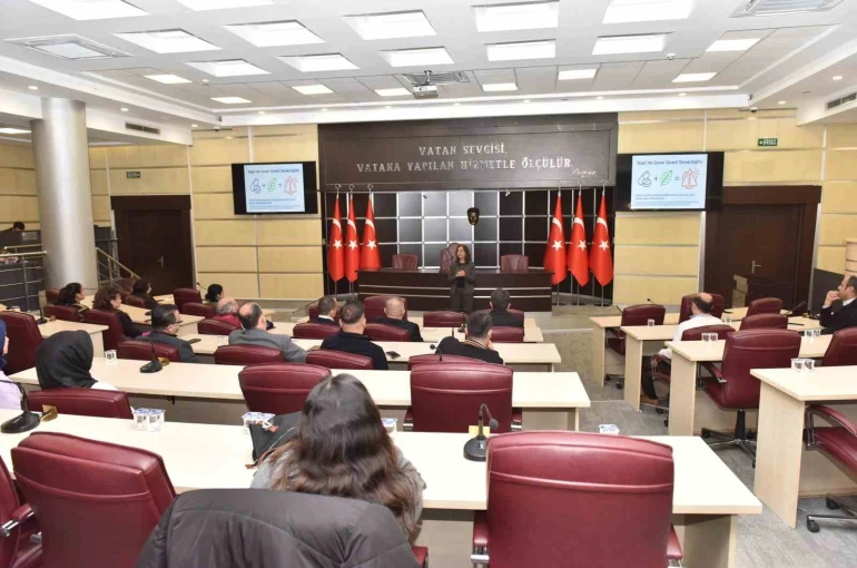 Kepez’de akılcı ilaç kullanımı eğitimi