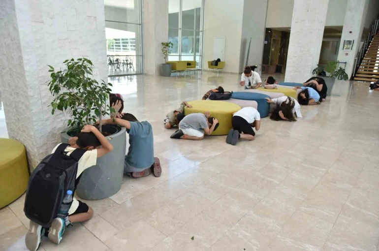 Kepez’de deprem ve yangın tatbikatı