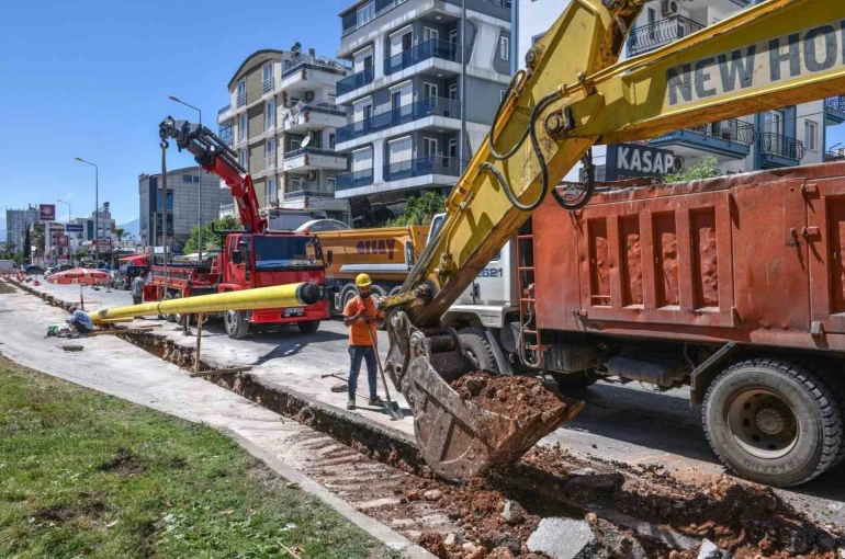 Kepez’de doğal gaz yatırımları büyüyor: 2026 hedefi 221 bin konut