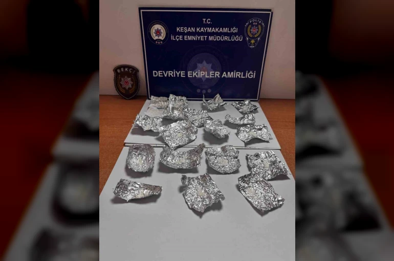 Keşan’da uyuşturucu ile yakalanan 2 şüpheli gözaltına alındı