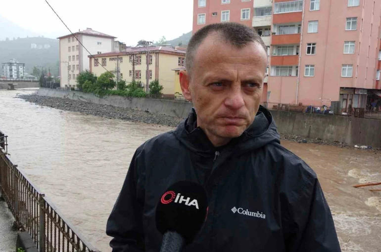 Keşap Belediye Başkanı Arışan: "Kayıp 2 kişiyi arama kurtarma çalışmaları devam ediyor" 