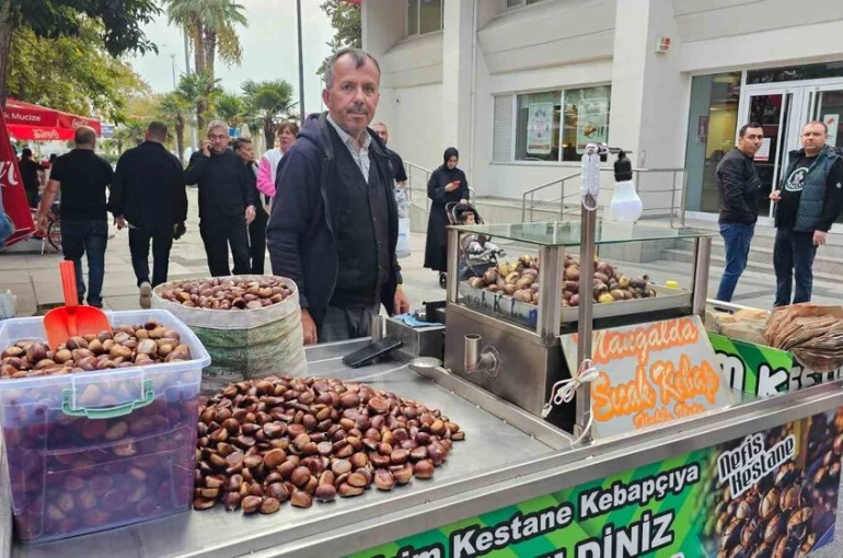 Kestane tezgahlarda yerini aldı