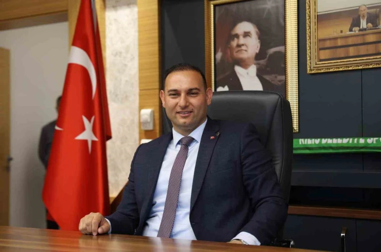 Kilis Belediye Başkanı Hakan Bilecen CHP’den istifa etti