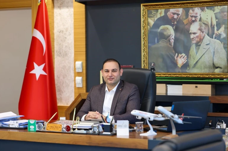 Kilis Belediye Başkanı Hakan Bilecen CHP’den istifa etti: "Bağımsız olarak devam edeceğim"