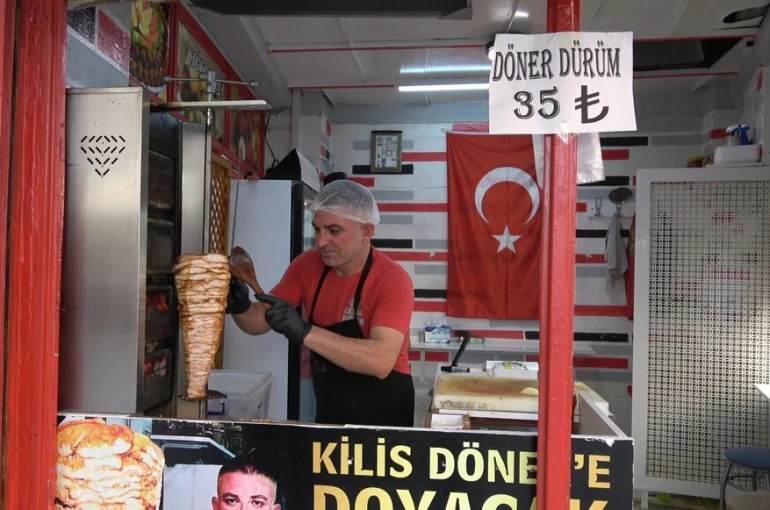 Kilis’te 35 TL’ye döner