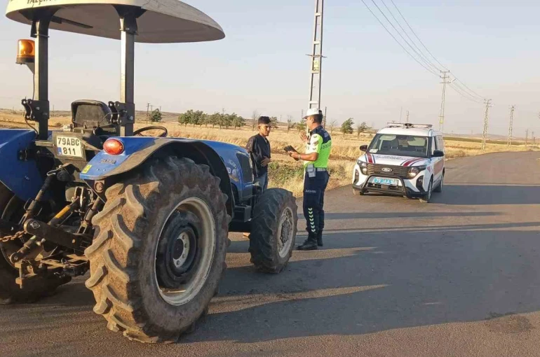 Kilis’te traktör ve tarım araçlarına trafik denetimi