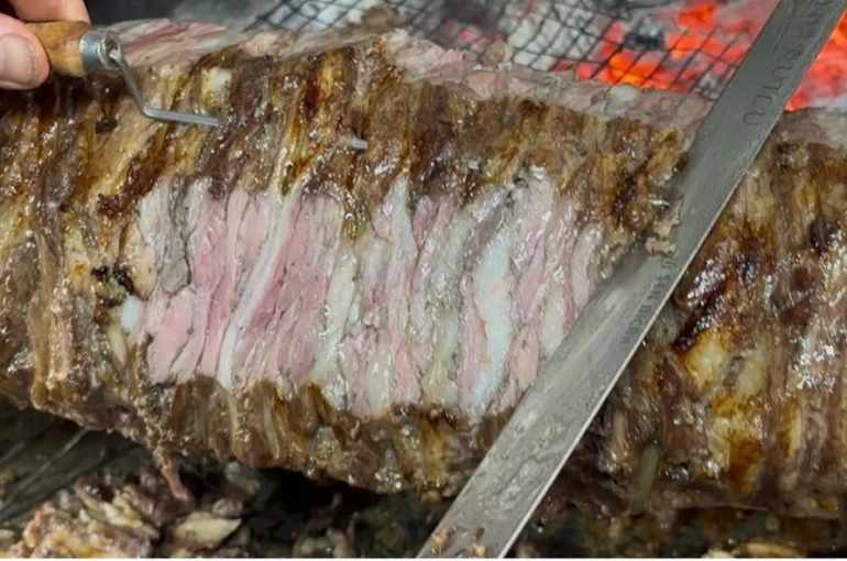 Kıpçaklardan bugüne bin yıllık gastronomik miras: Cağ kebabı