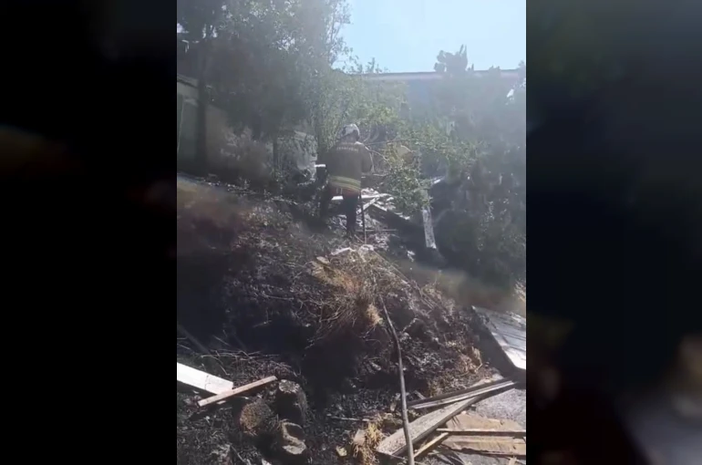 Kırıkhan’da bahçe yangını
