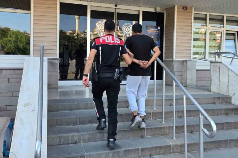 Kırıkkale Emniyetinden aranan şahıslara operasyon: 4 hükümlü yakalandı