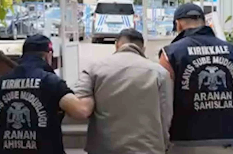 Kırıkkale’de 10 yıl hapis cezası bulunan yabancı uyruklu hükümlü yakalandı