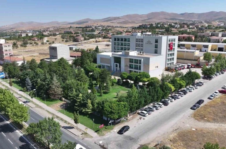 Kırşehir İl Özel İdaresi Sayıştay Denetim Raporunda, eksikler ve usulsüzlükler ortaya çıktı