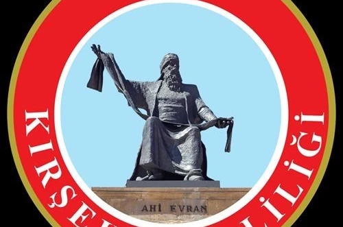 Kırşehir’de okullar bir gün tatil