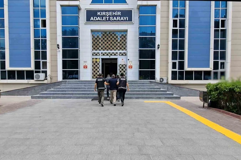 Kırşehir’de rüşvet operasyonu: 2 tutuklama