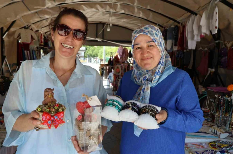 Kırşehirli kadınlar el emeği ürünlerini kazanca dönüştürüyor