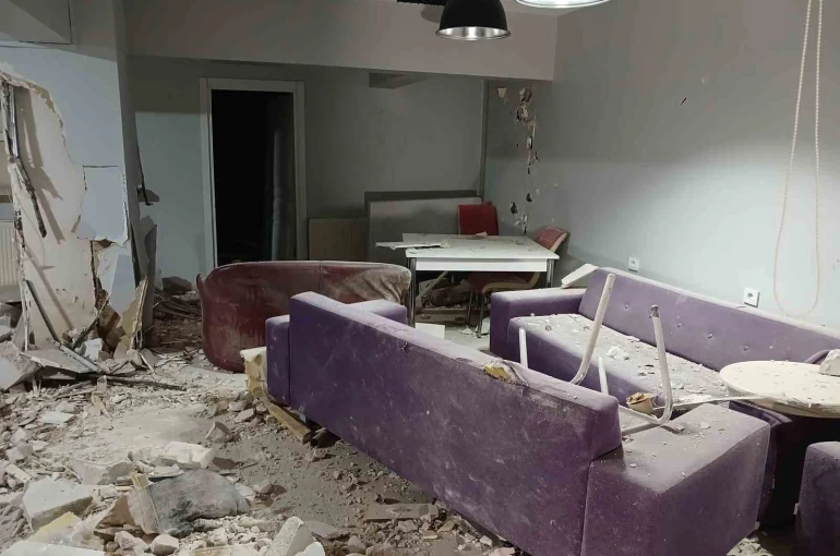 Kız yurdunda korkutan patlama: Öğrenciler otele yerleştirildi
