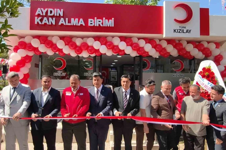 Kızılay Kan Bağış Merkezleri günde ortalama 9 bin kan bağışı alıyor