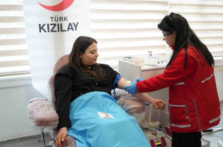 Kızılay’a 3 milyonuncu kan bağışı Gaziantep’ten