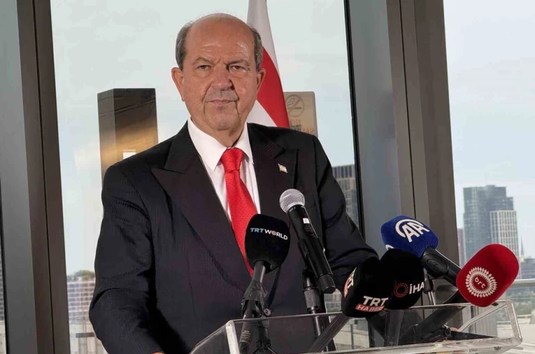 KKTC Cumhurbaşkanı Tatar: "Rum tarafı barış istediğini söylüyor ama sürekli silahlanıyor"