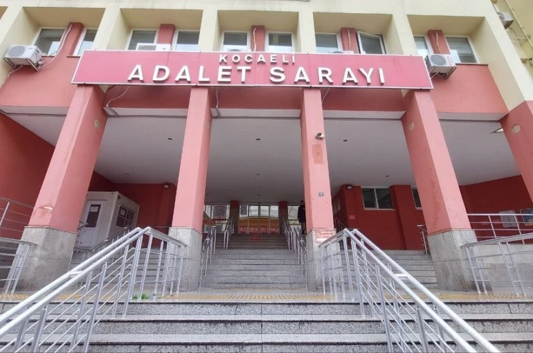 Kocaeli Adliyesi’ndeki emanet bürosundan ziynet ve döviz çalındı
