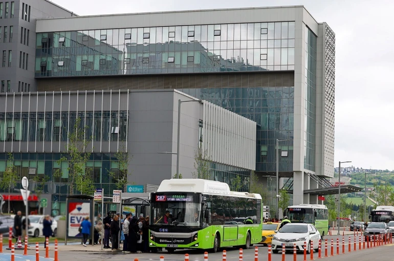 Kocaeli Şehir Hastanesi’ne 14 yeni otobüs hattı