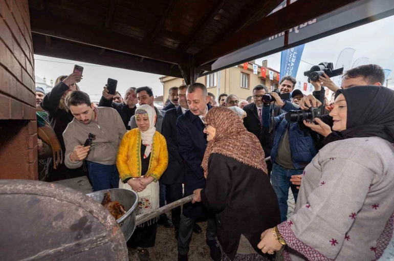 Kocaeli’de 200 yıllık ’imece’ geleneği: 5. Kaz Bayramı kutlandı