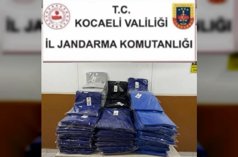 Kocaeli’de 3 milyonluk sahte giyim ürünü ele geçirildi