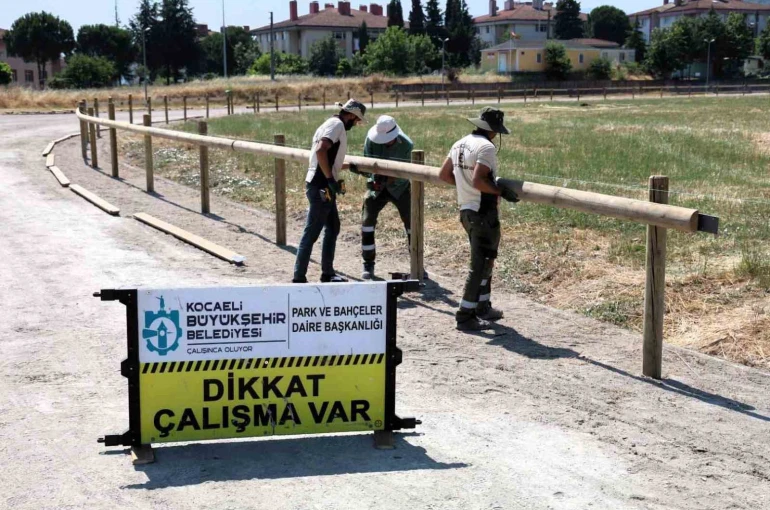 Kocaeli’de Gölcük Rahvan At Tesisi yarışlar öncesi bakıma alındı