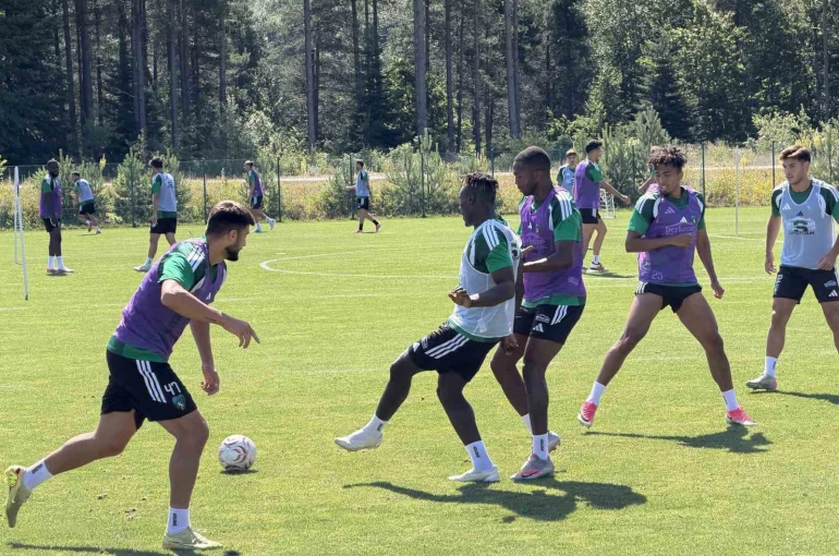 Kocaelispor, Topuk Yaylası’nda yeni sezon hazırlıklarını sürdürüyor