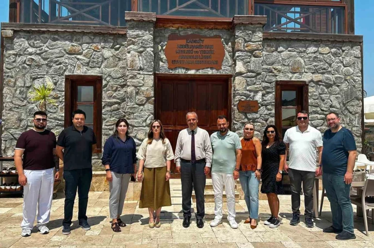 Koçarlı’da "Adnan Menderes’i Anlamak" projesi için istişare toplantısı düzenlendi