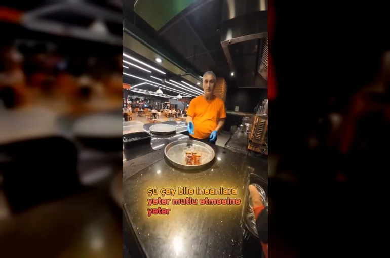 Köfteci Yusuf’ta kuryelerin yüzünü güldüren sıcak jest