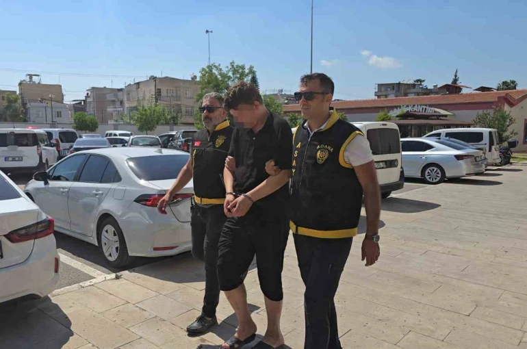 Kolundaki dövme 33 yıllık firari dolandırıcıyı yakalattı