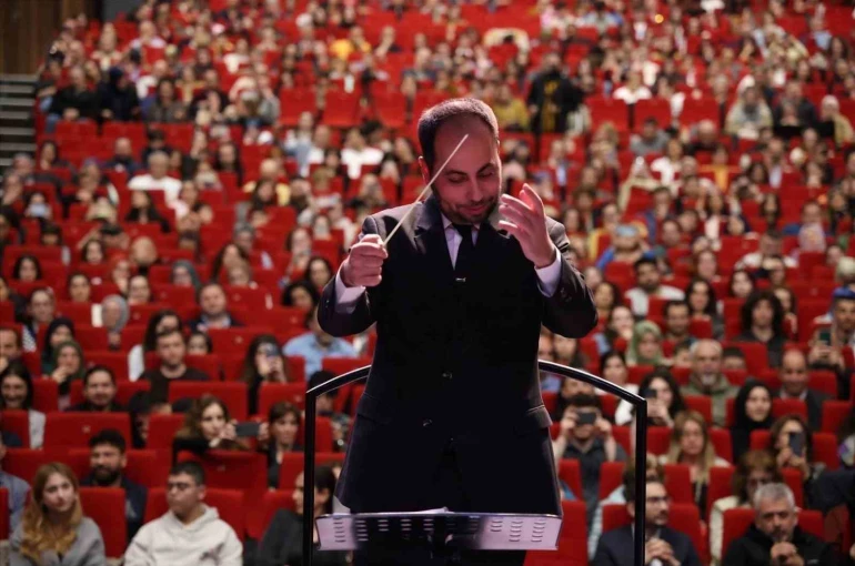 Konservatuvar Oda Orkestrası yeni üyelerini arıyor