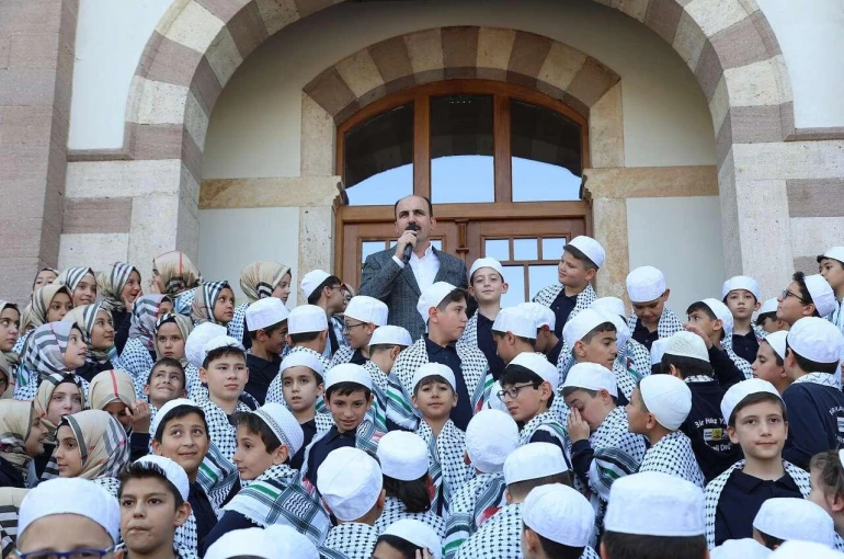 Konya Büyükşehir’den hafızlık öğrencilerine destek! Paralar hesaplara yatırıldı