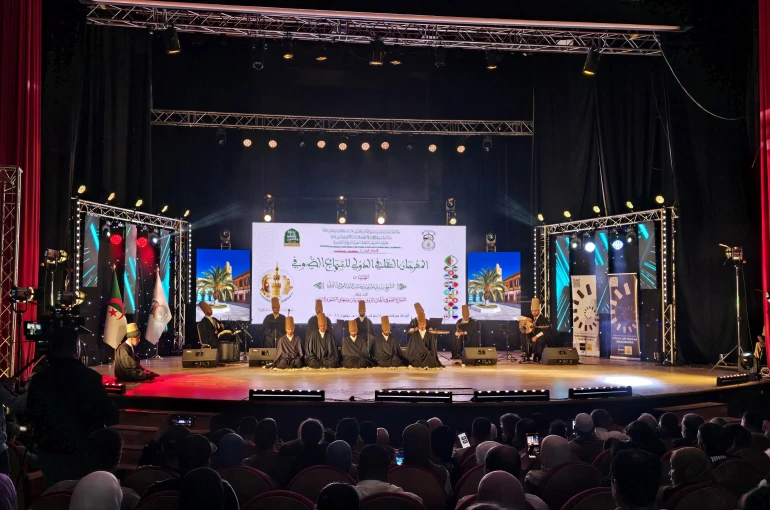Konya Büyükşehir Tasavvuf Musikisi ve Sema Topluluğu Cezayir’de gönüllere dokundu