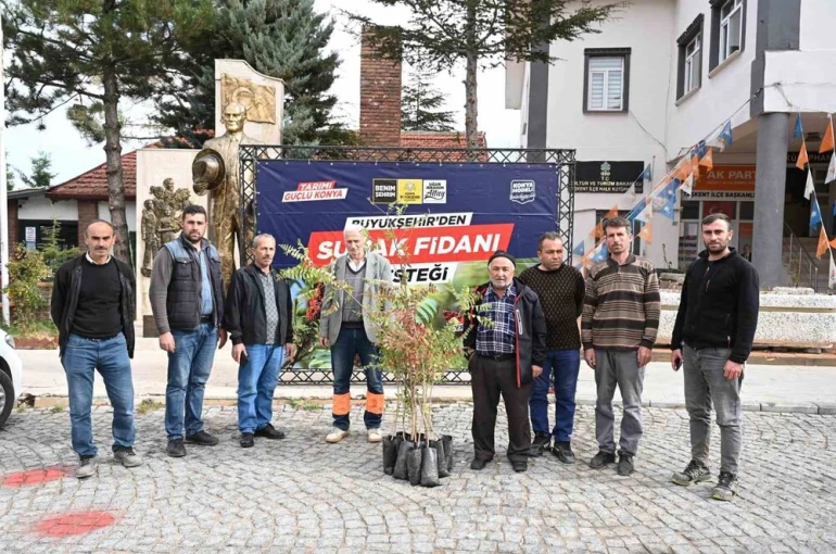 Konya Büyükşehir’den üreticiye sumak fidanı desteği