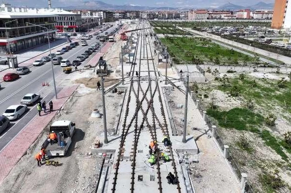 Konya’da toplu ulaşımı hızlandıracak dev yatırım hızla ilerliyor