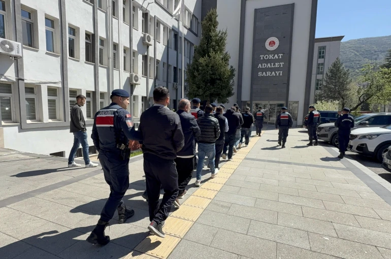 Konya'nın dahil olduğu 4 ilde silah kaçakçılığı operasyonu: 16 tutuklama