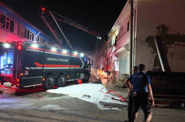Konya’da iş yerinde yangın paniği