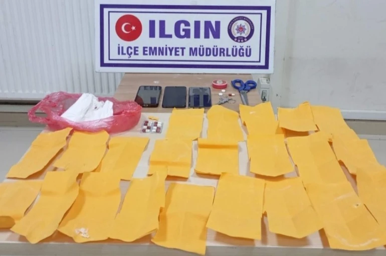 Konya’da uyuşturucu operasyonu: 3 şüpheli tutuklandı