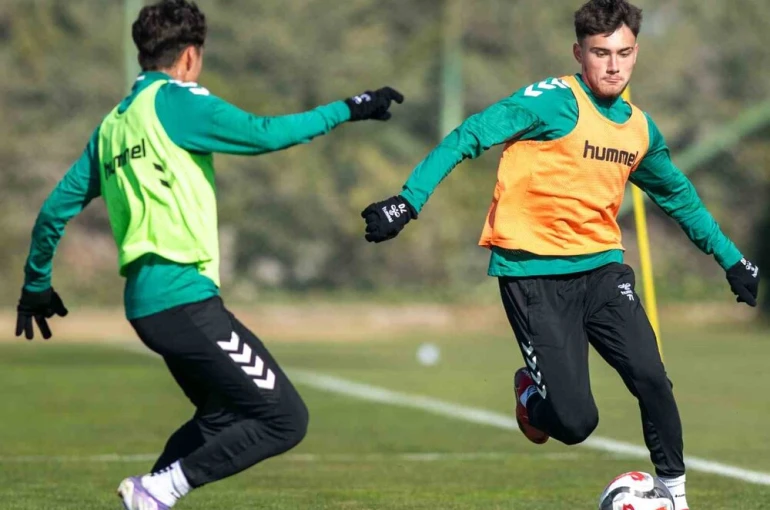 Konyaspor, Antalyaspor maçının hazırlıklarına devam ediyor