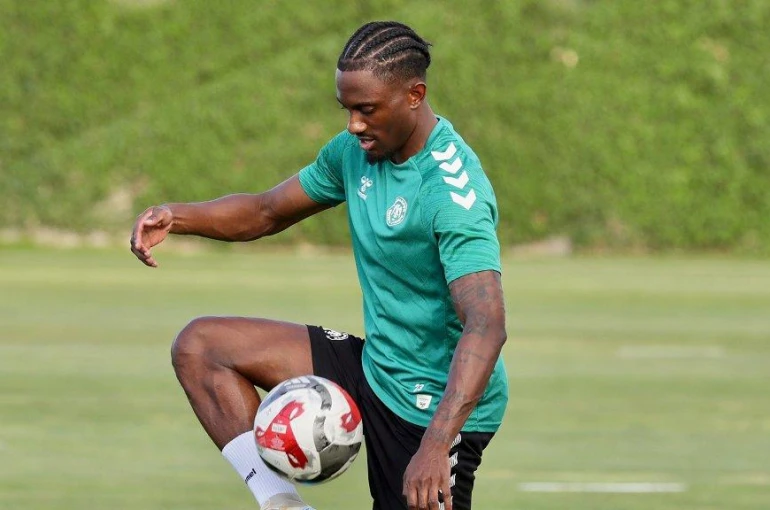 Konyaspor'da Andzouana krizi sona erdi!