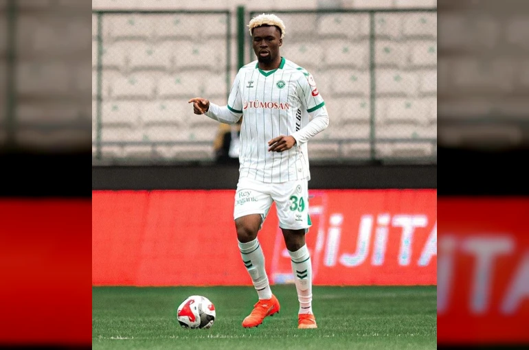 Konyaspor’dan Adamo Nagalo hamlesi! PSV ile masaya oturulacak