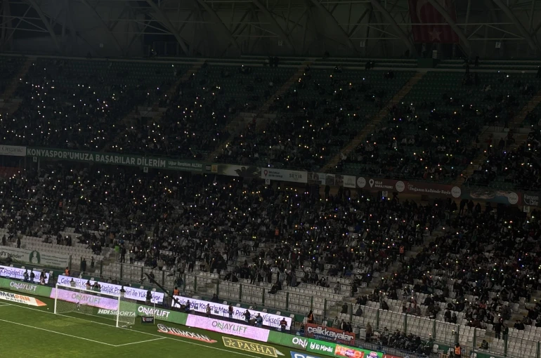 Konyaspor ilk devrede fişi çekti! Konyaspor :2 Trabzonspor : 0