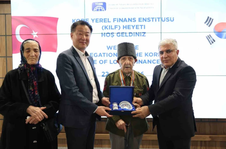 Kore Gazisi ile Koreli heyet Bağcılar’da buluştu